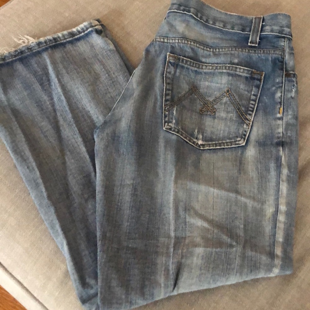 American Eagle men’s jeans